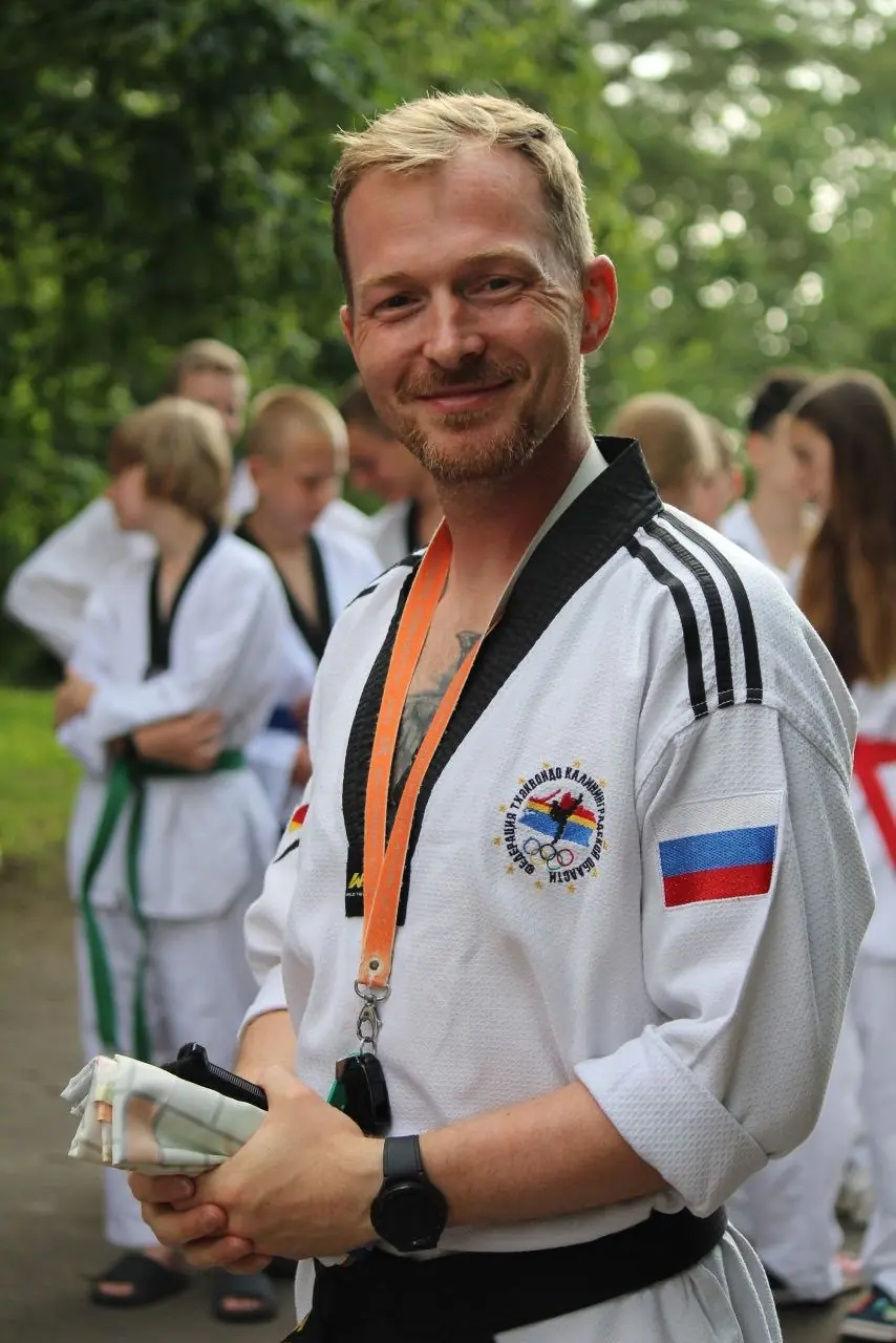 Тренер Денис Сергеевич Веселов